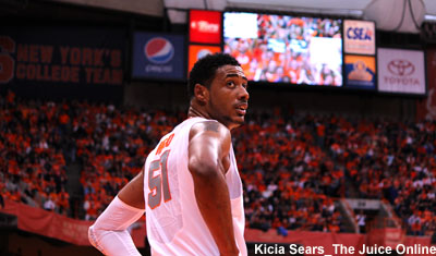 Fab Melo looks at the shot clock
